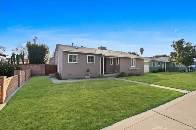 $4,100 | 742 West Orangethorpe Avenue, Fullerton, CA 92832