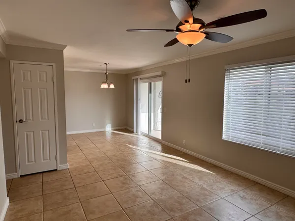 $2,000 | 43376 Cook Street, Unit 41, Palm Desert, CA 92211