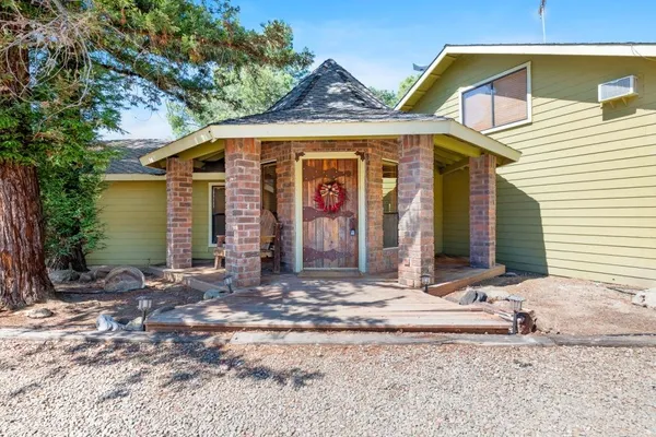 $1,400,000 | 39330 Highway 198, Coalinga, CA 93210