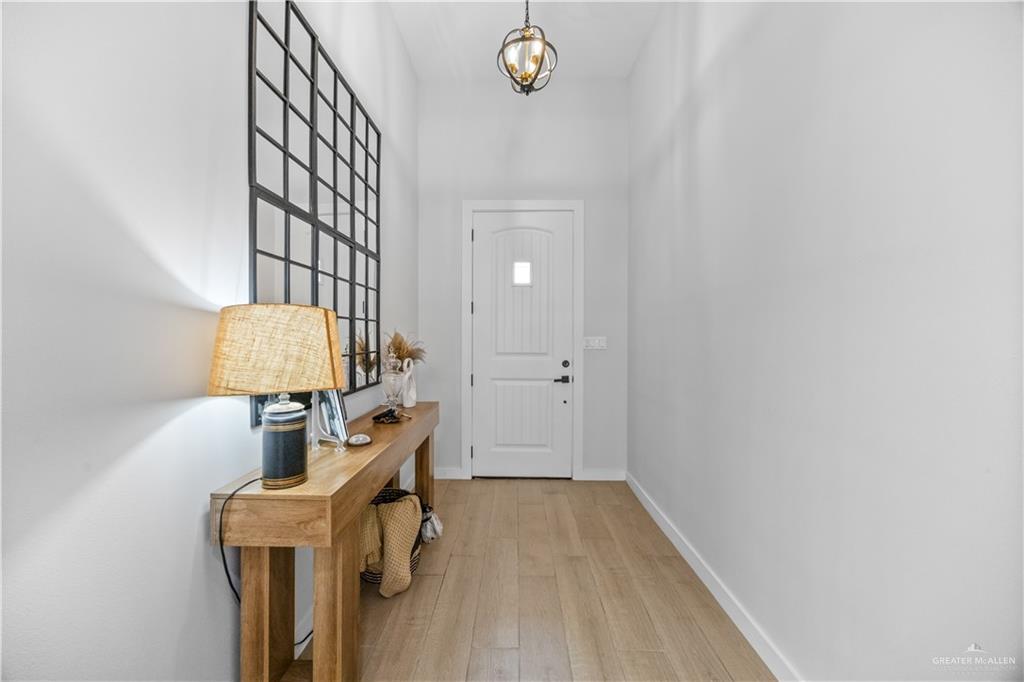 2800 Encke Rd Mission Mission, TX 78574 - Photo 4 of 21 a view of entryway with livingroom