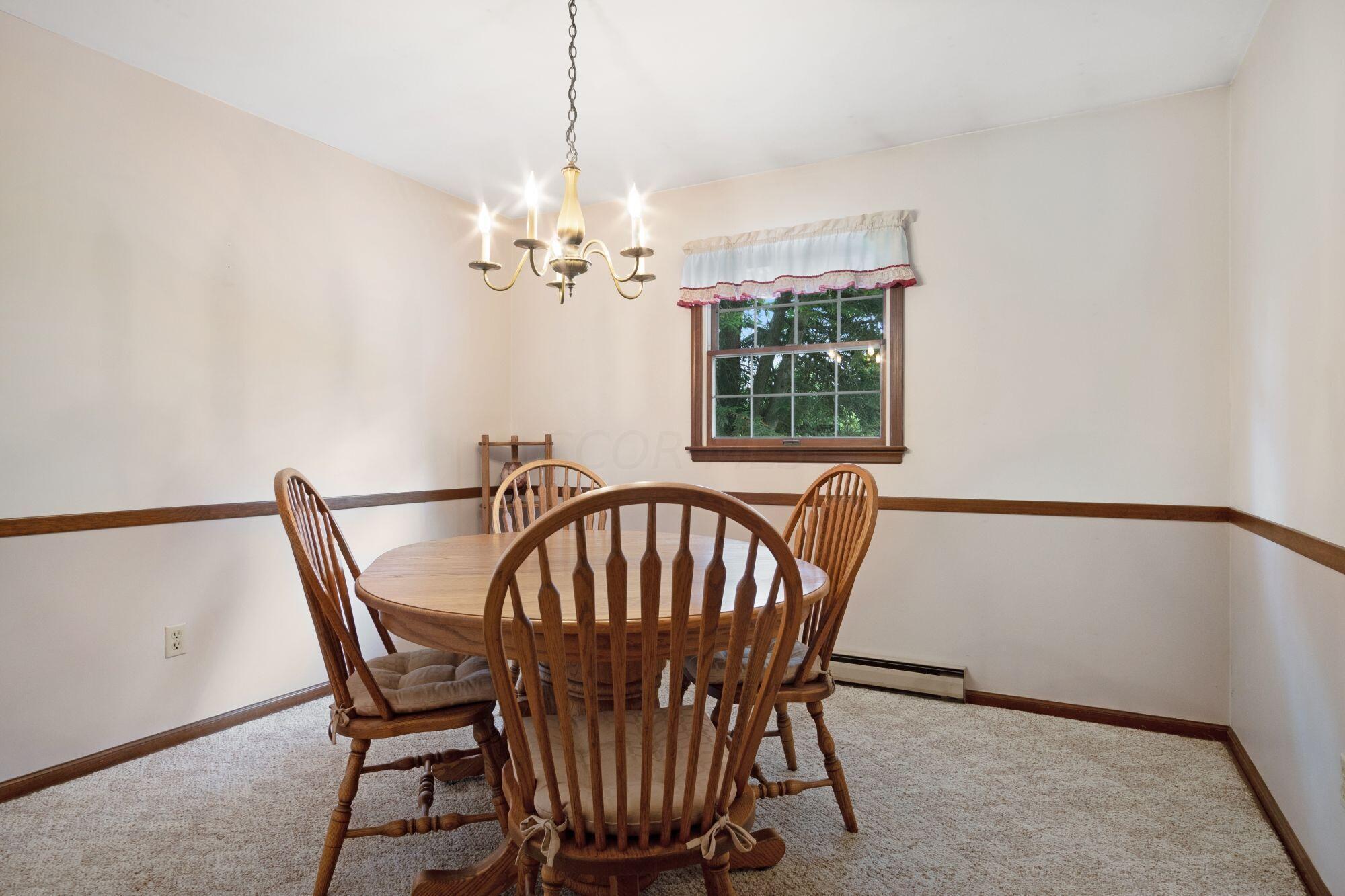6130 Duffy Road Delaware, OH 43015 - Photo 9 of 54 Dining Room