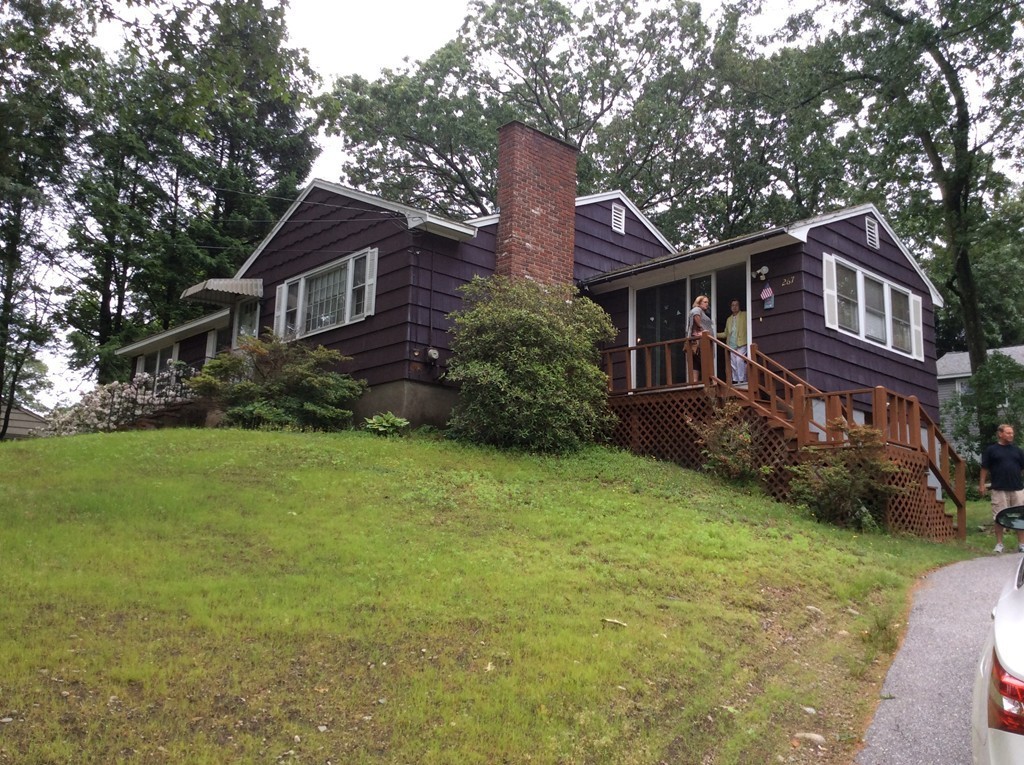 267 Great Road Maynard, MA 01754 - Photo 3 of 22 Gallery Image 3