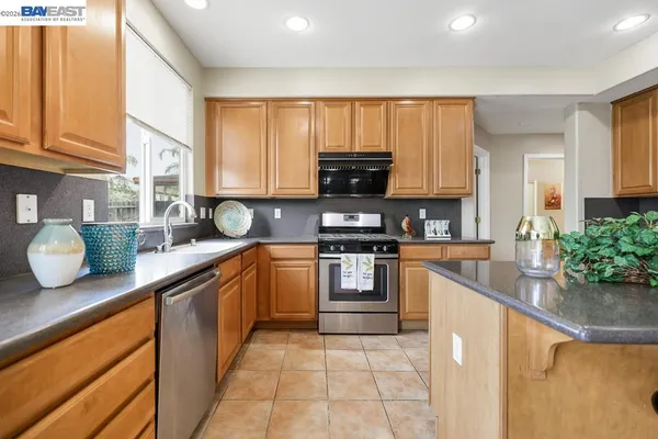 $588,000 | 1413 Angus Street, Patterson, CA 95363