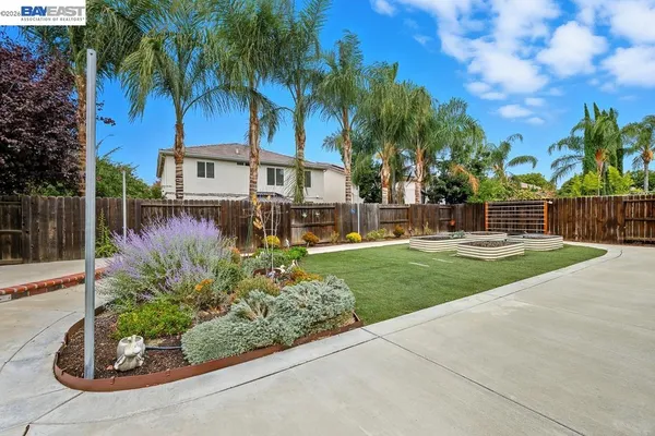 $588,000 | 1413 Angus Street, Patterson, CA 95363