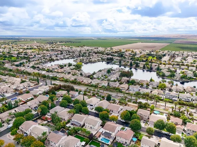 $588,000 | 1413 Angus Street, Patterson, CA 95363