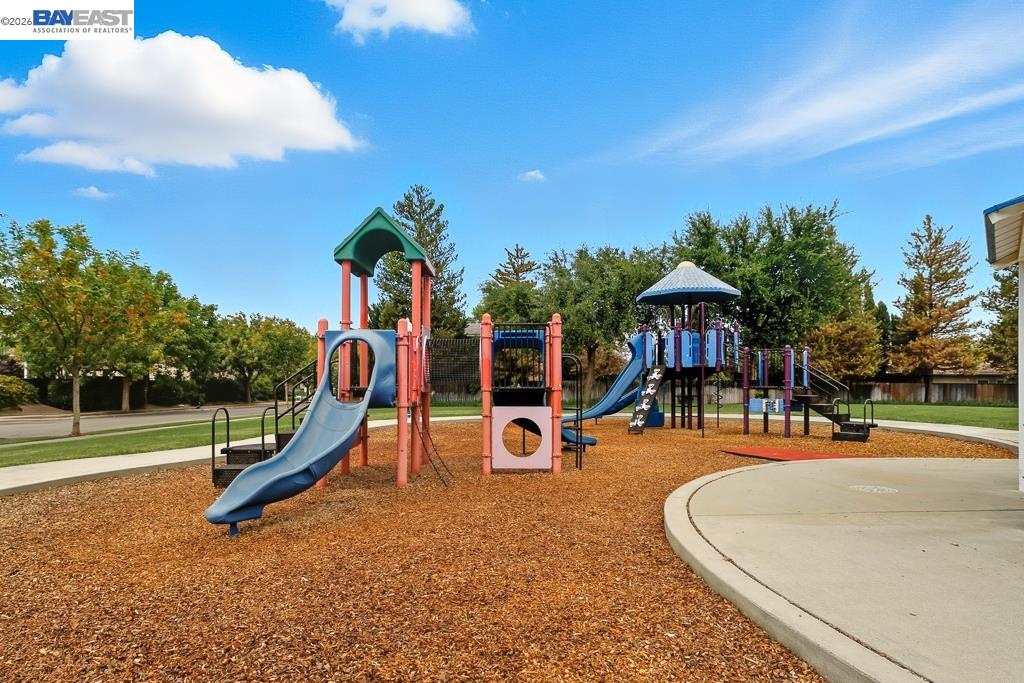 1413 Angus Street Patterson, CA 95363 - Photo 58 of 60