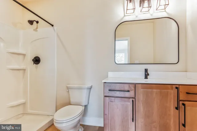 $5,000 | 1236 Butler Pike, Unit 2, Conshohocken, PA 19428