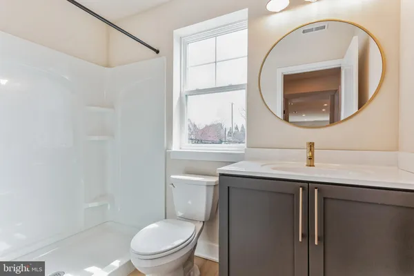 $4,650 | 1236 Butler Pike, Unit 2, Conshohocken, PA 19428