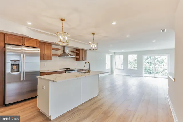 $5,000 | 1236 Butler Pike, Unit 2, Conshohocken, PA 19428