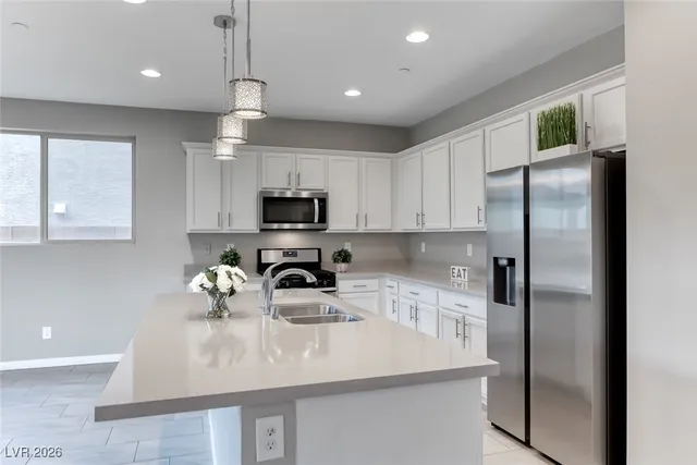 $2,700 | 1009 Cetona Court, Henderson, NV 89011