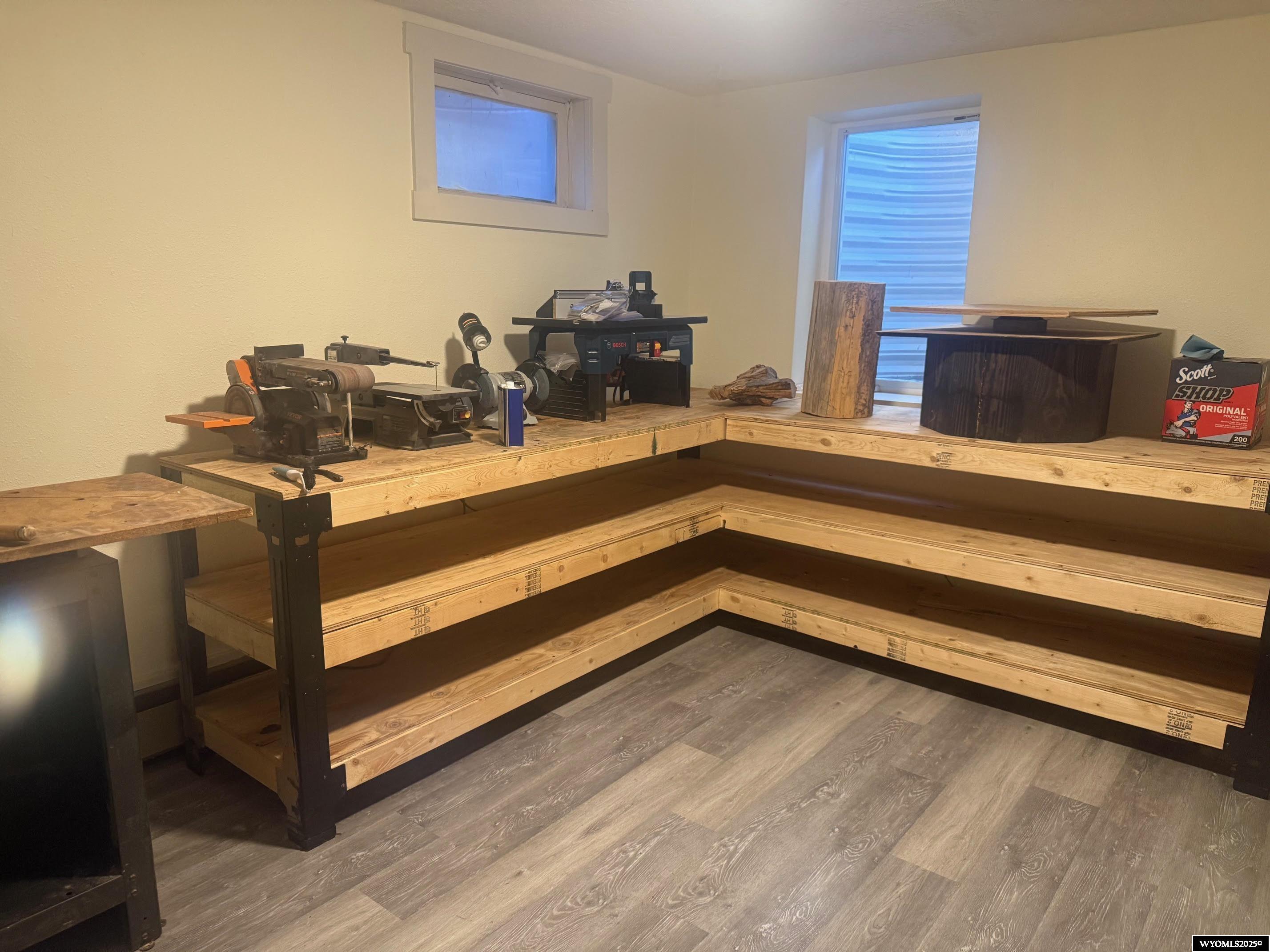 2002 Happy Hollow Circle Rawlins, WY 82301 - Photo 35 of 48