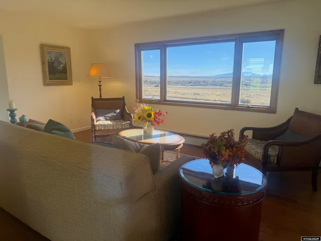 $487,000 | 2002 Happy Hollow Circle, Rawlins, WY 82301