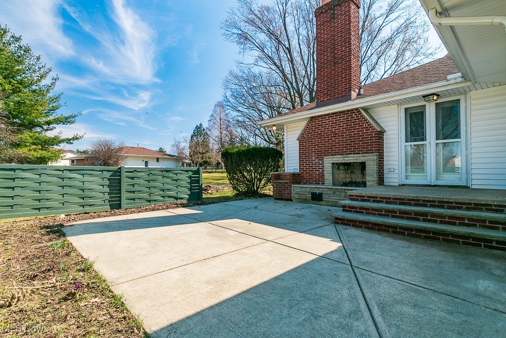 141 Brush Road Cleveland, OH 44143 - Photo 5 of 39 Bordered by a privacy fence, there is an inside border area for your favorite flowers and perennials.