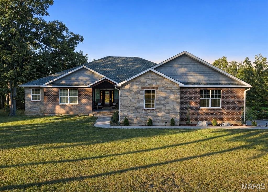 4095 Saddle Wood Road De Soto, MO 63020 - Photo 1 of 50