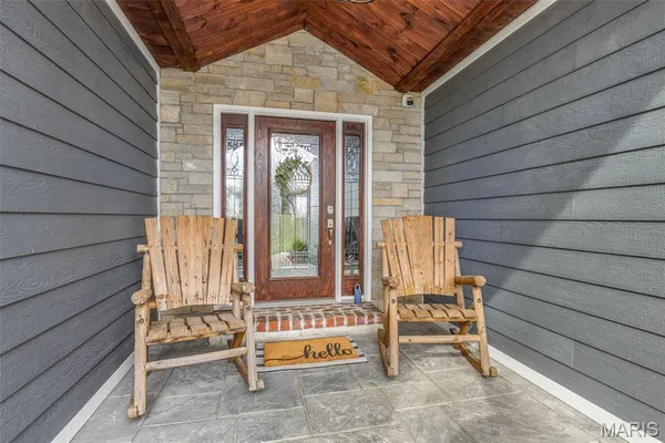 $724,900 | 4095 Saddle Wood Road, De Soto, MO 63020