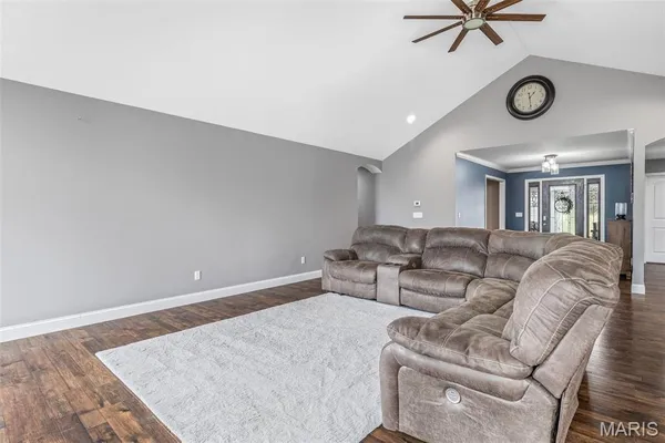 $724,900 | 4095 Saddle Wood Road, De Soto, MO 63020