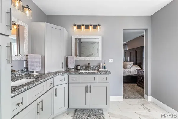 $724,900 | 4095 Saddle Wood Road, De Soto, MO 63020