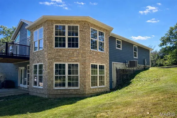 $724,900 | 4095 Saddle Wood Road, De Soto, MO 63020