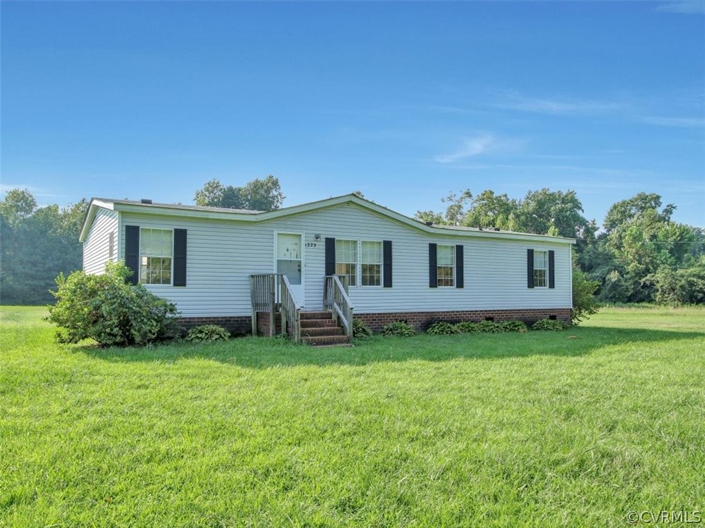 1225 Lebanon Road Spring Grove, VA 23881 - Photo 3 of 26 Gallery Image 3