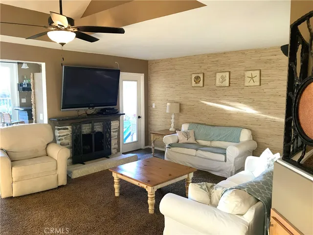 $4,695 | 21222 Limber, Mission Viejo, CA 92692