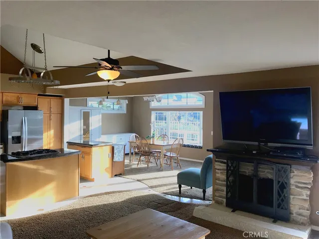 $4,695 | 21222 Limber, Mission Viejo, CA 92692