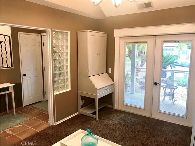 $4,695 | 21222 Limber, Mission Viejo, CA 92692