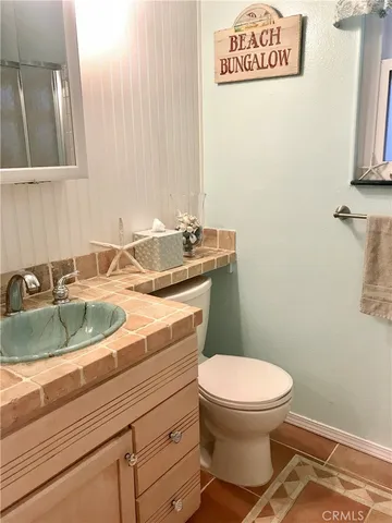 $4,695 | 21222 Limber, Mission Viejo, CA 92692