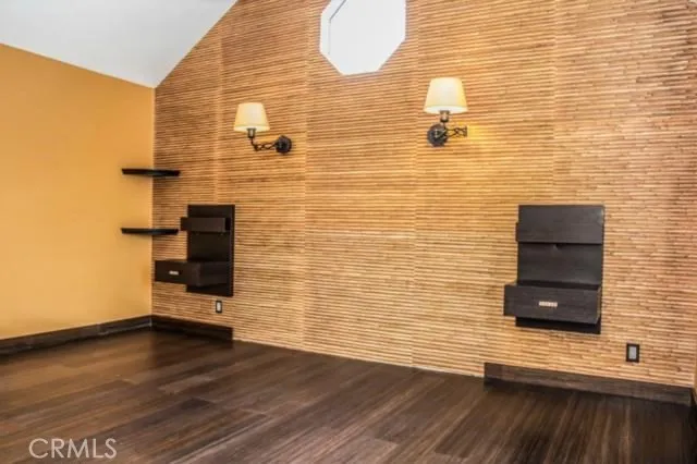 $4,695 | 21222 Limber, Mission Viejo, CA 92692