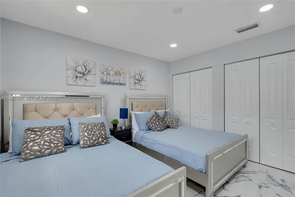 $3,650 | 895 West 39th Place, Hialeah, FL 33012