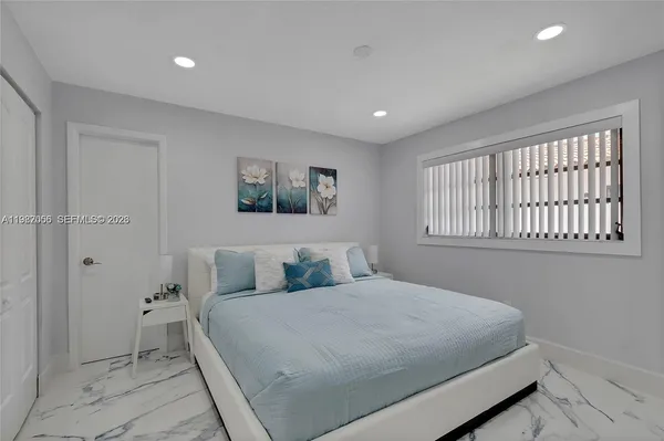 $3,650 | 895 West 39th Place, Hialeah, FL 33012
