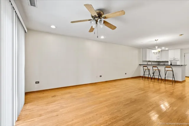 $364,000 | 1812 South State Street, Unit 34, Chicago, IL 60616