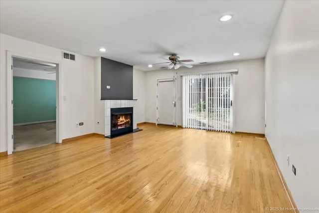 $379,000 | 1812 South State Street, Unit 34, Chicago, IL 60616