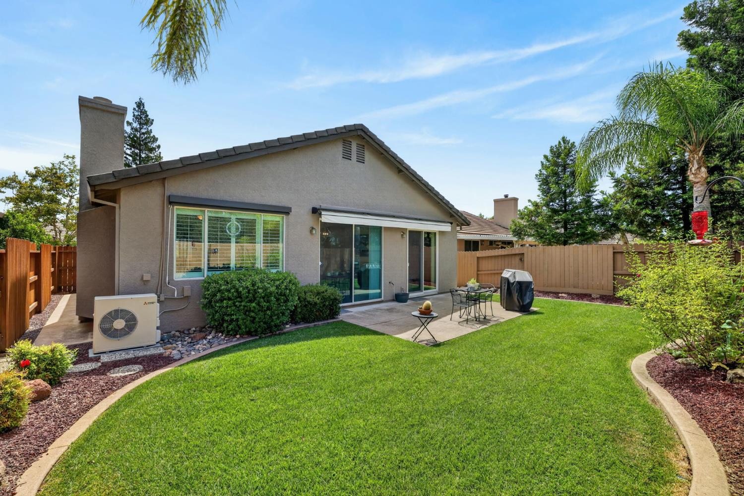 906 Rathbone Circle Folsom, CA 95630 - Photo 2 of 44