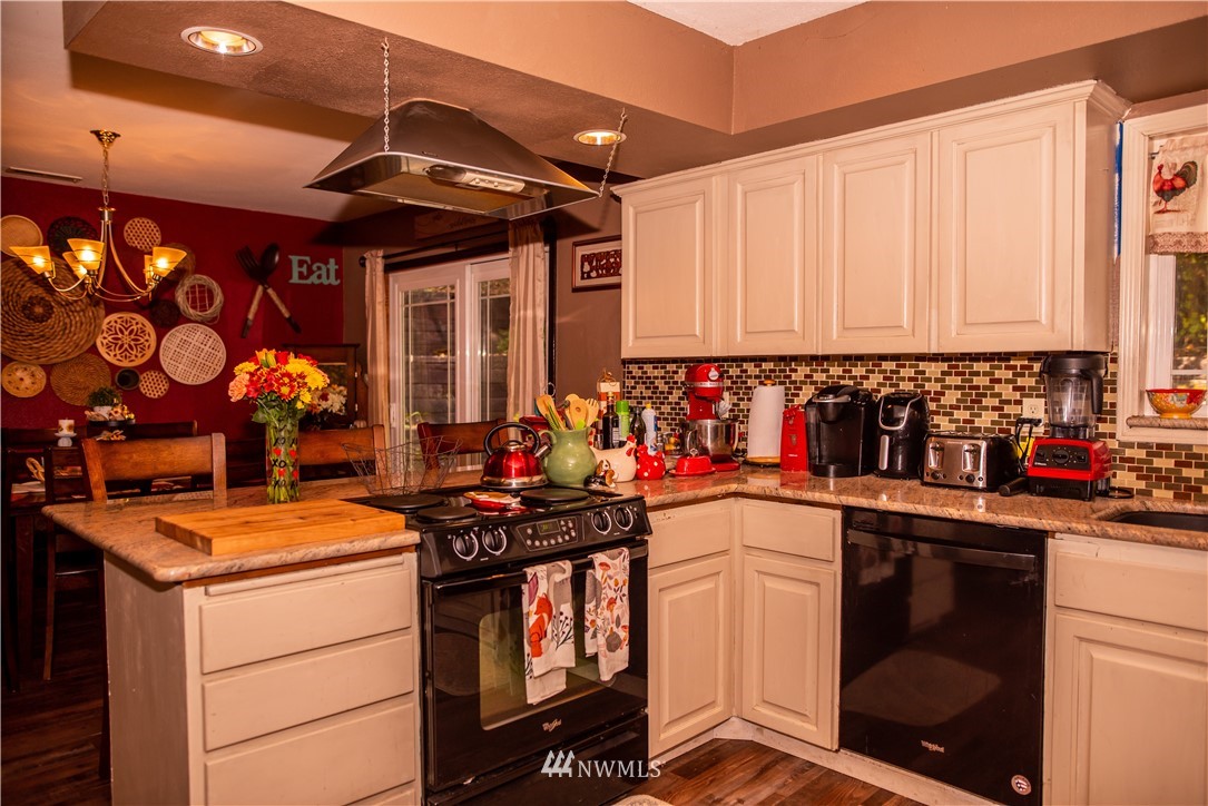 645 Clark Creek Road Longview, WA 98632 - Photo 15 of 34 Gallery Image 15