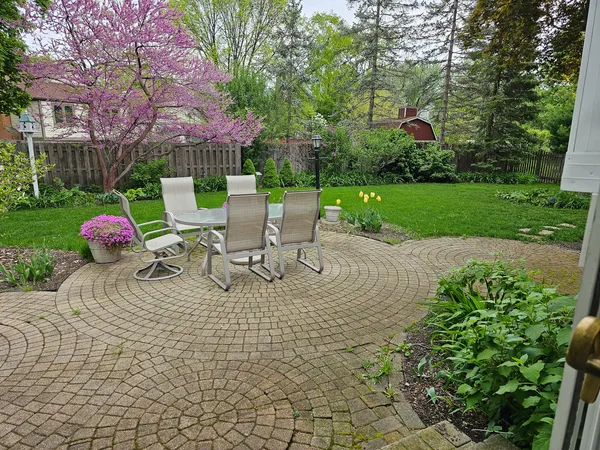 $509,900 | 4 Athens Court, Vernon Hills, IL 60061