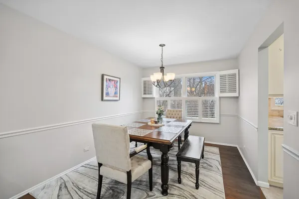 $509,900 | 4 Athens Court, Vernon Hills, IL 60061