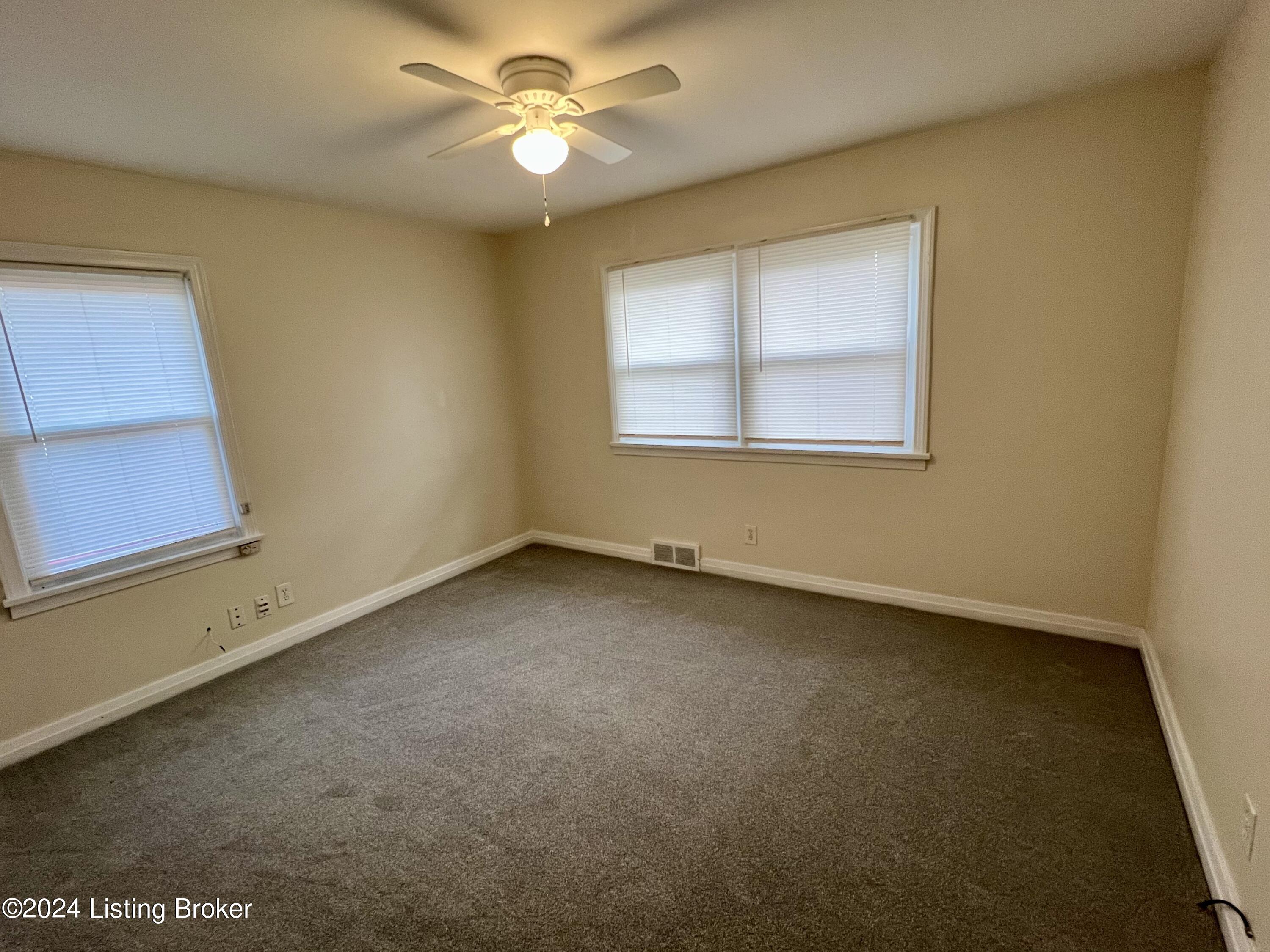 5229 Rodgers Road Louisville, KY 40258 - Photo 8 of 12 IMG_5790