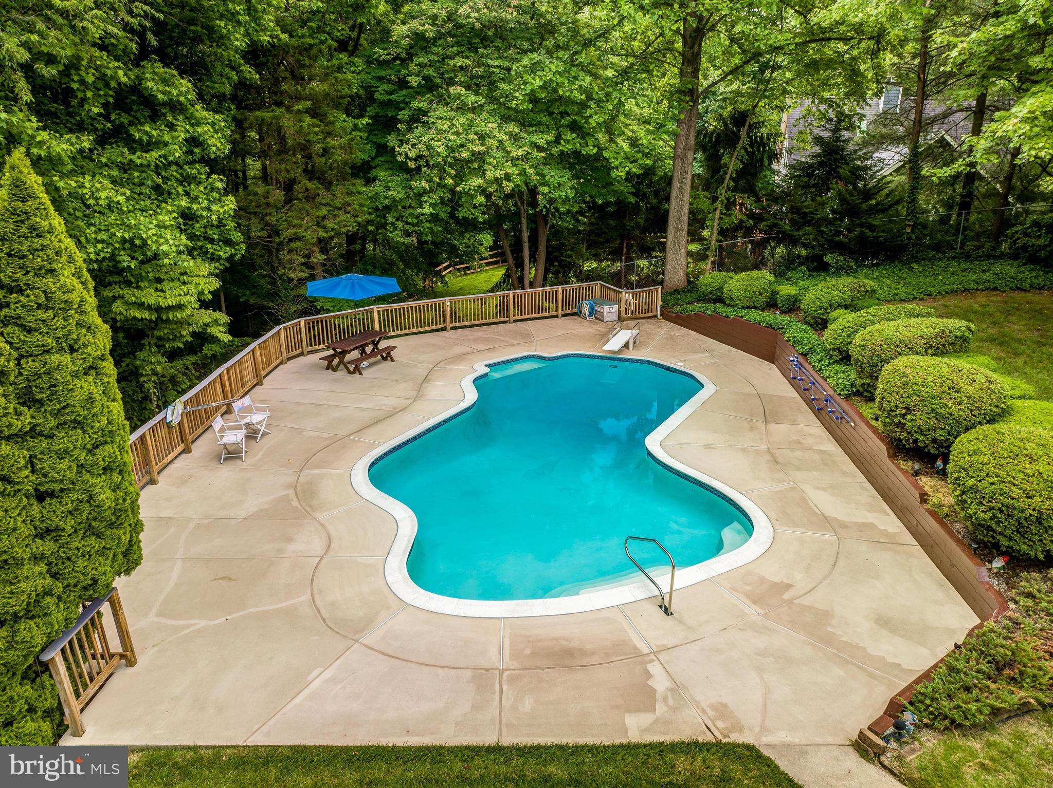 229 King James Road Upper Marlboro, MD 20774 - Photo 18 of 63 Pool and Decl