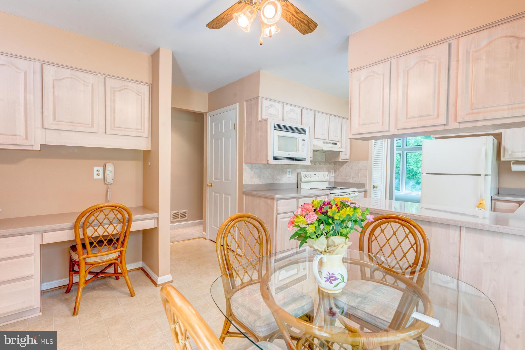 229 King James Road Upper Marlboro, MD 20774 - Photo 32 of 63 Breakfast nook and desk