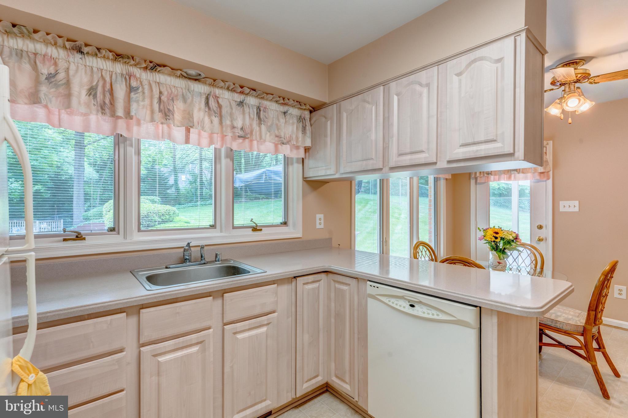229 King James Road Upper Marlboro, MD 20774 - Photo 36 of 63 Kitchen