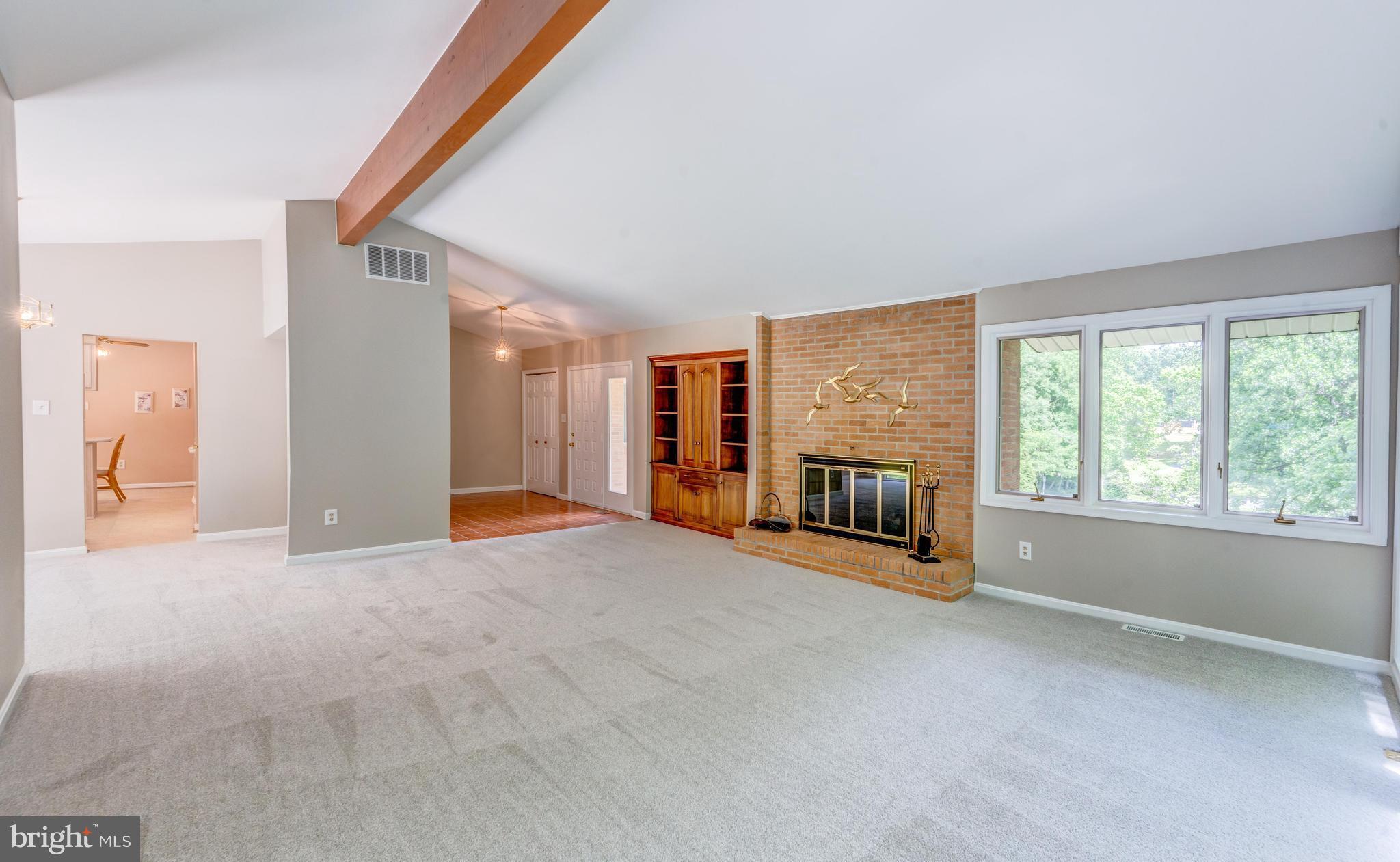 229 King James Road Upper Marlboro, MD 20774 - Photo 46 of 63 Living Room view