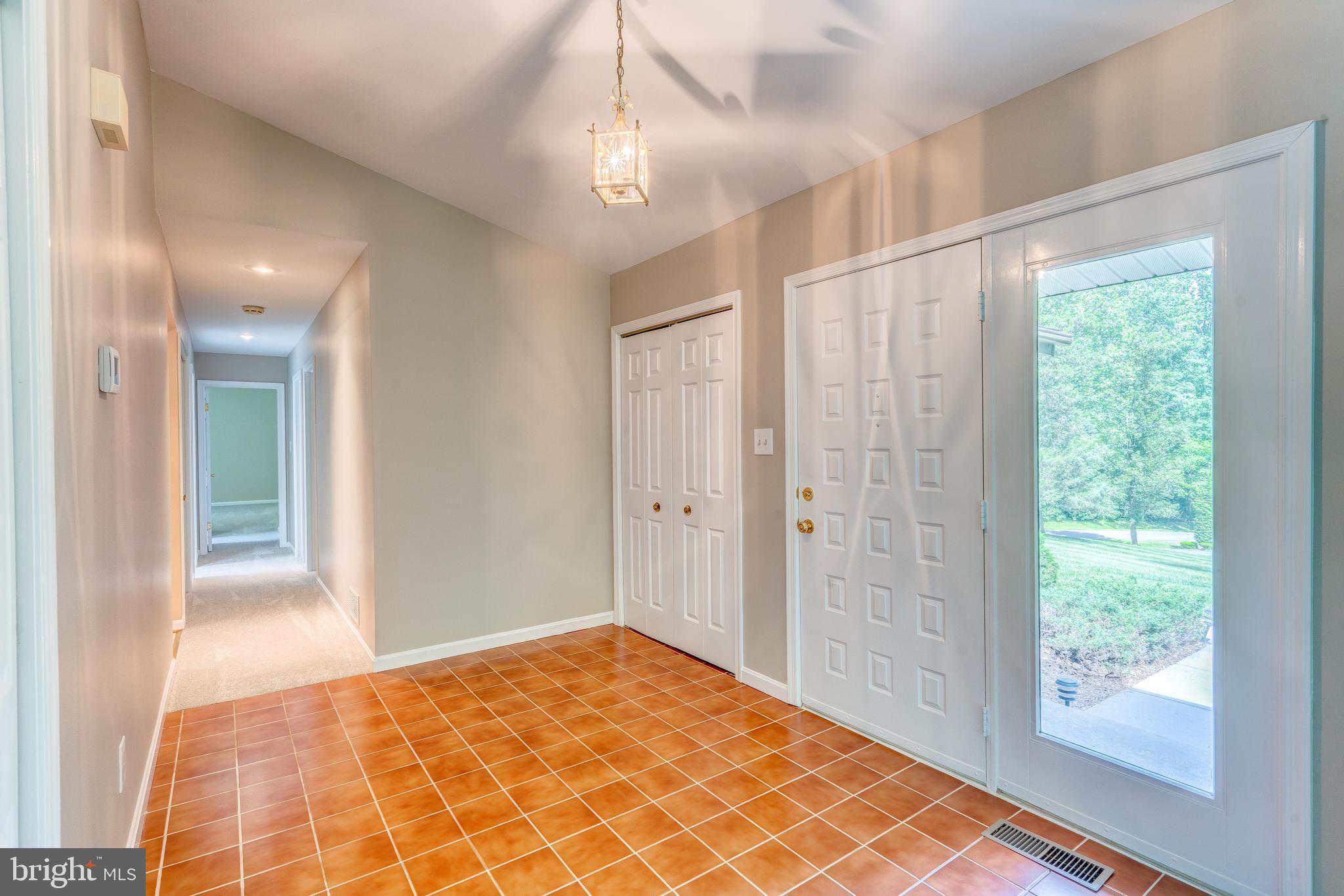 229 King James Road Upper Marlboro, MD 20774 - Photo 47 of 63 Foyer