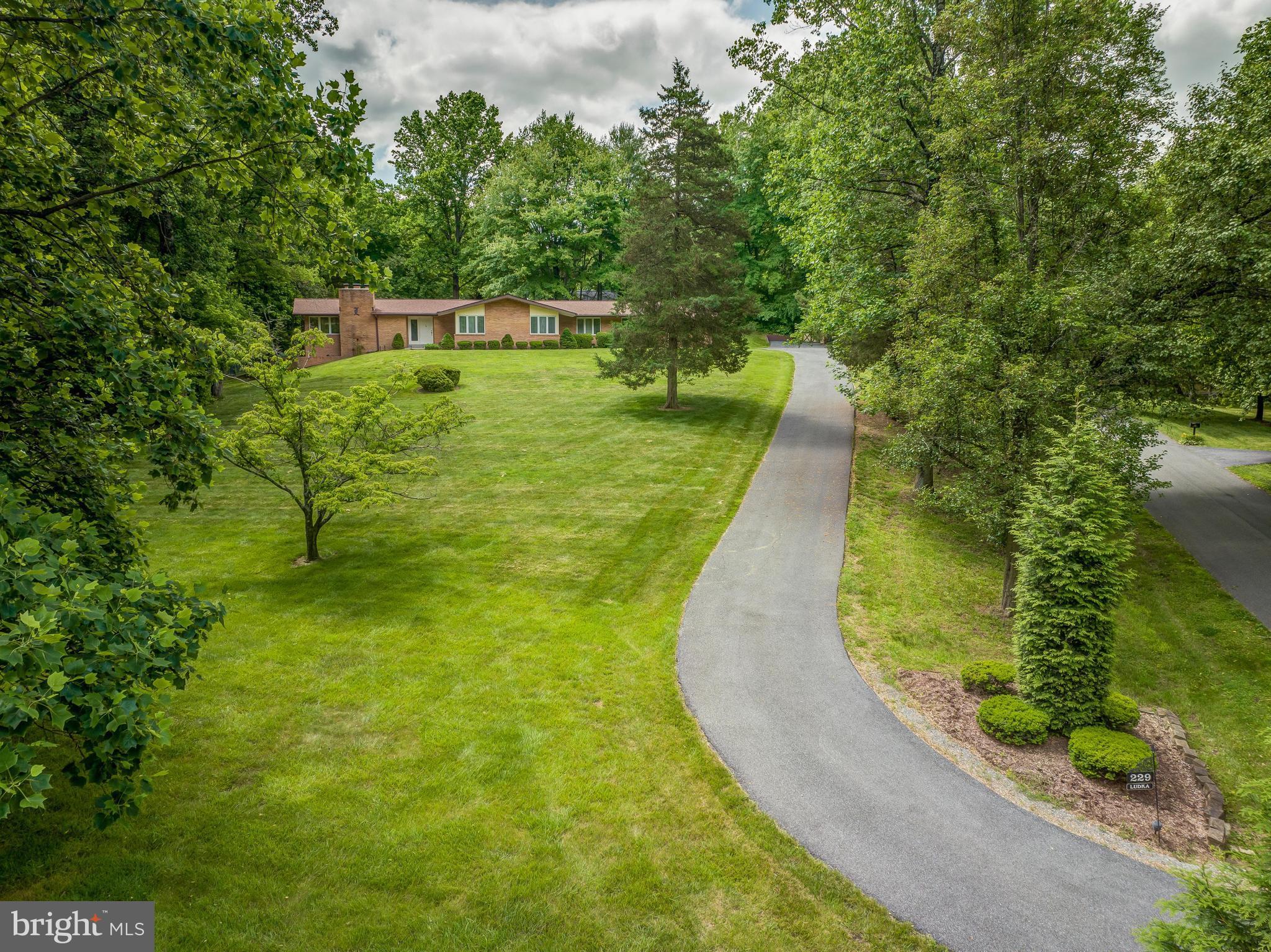 229 King James Road Upper Marlboro, MD 20774 - Photo 5 of 63 view from street
