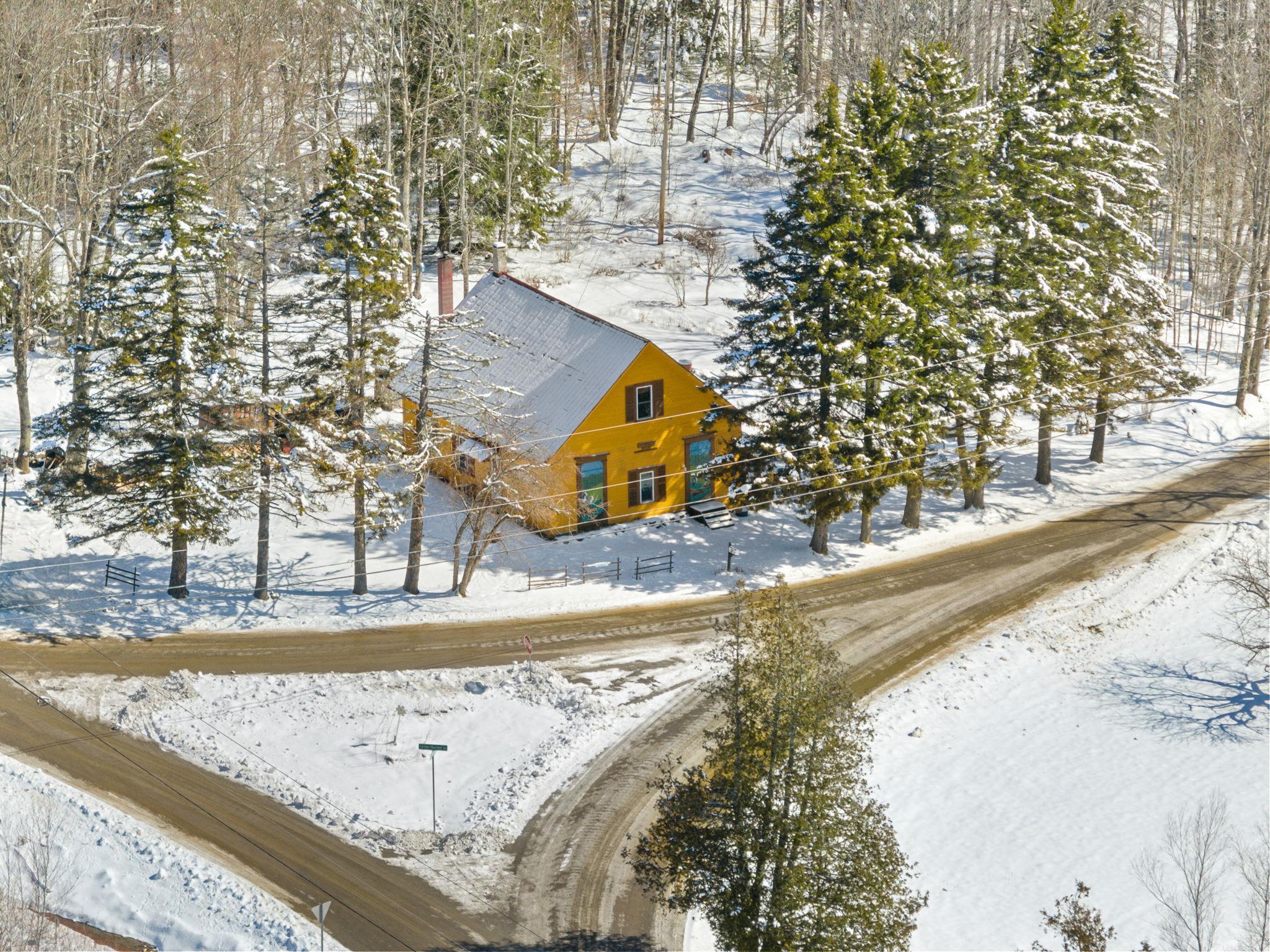 4020 North Fayston Road Fayston, VT 05660 - Photo 4 of 49