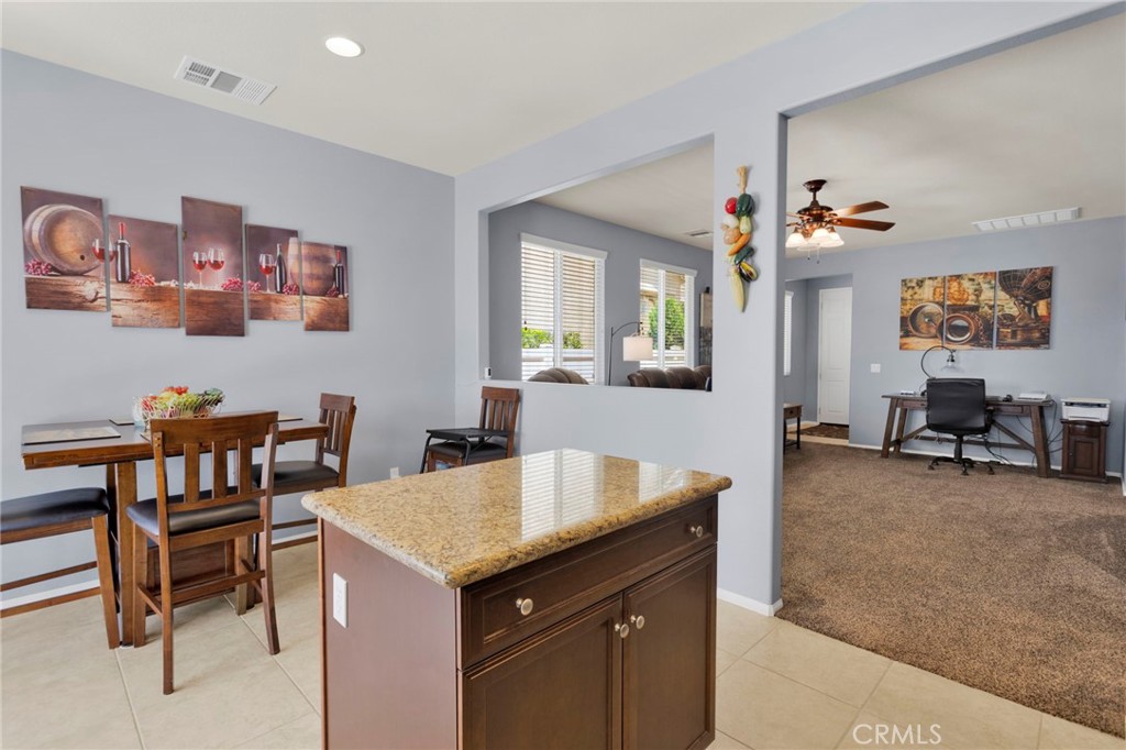 19459 Maple Creek Road Apple Valley, CA 92308 - Photo 16 of 51