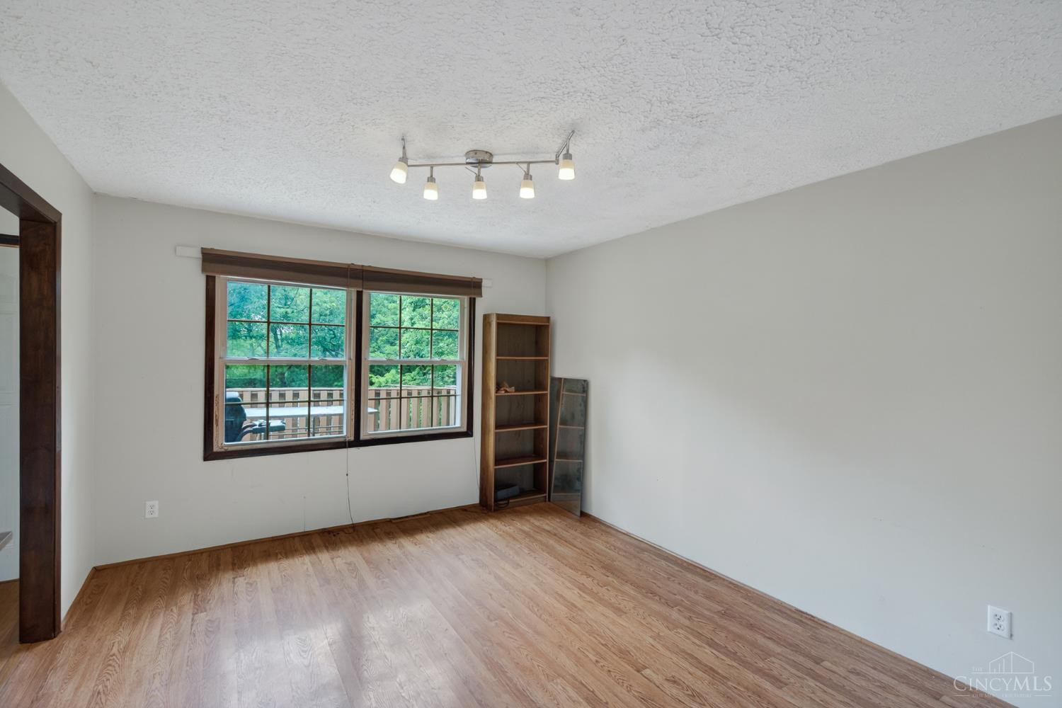 10657 Carolina Trace Road Harrison, OH 45030 - Photo 13 of 42