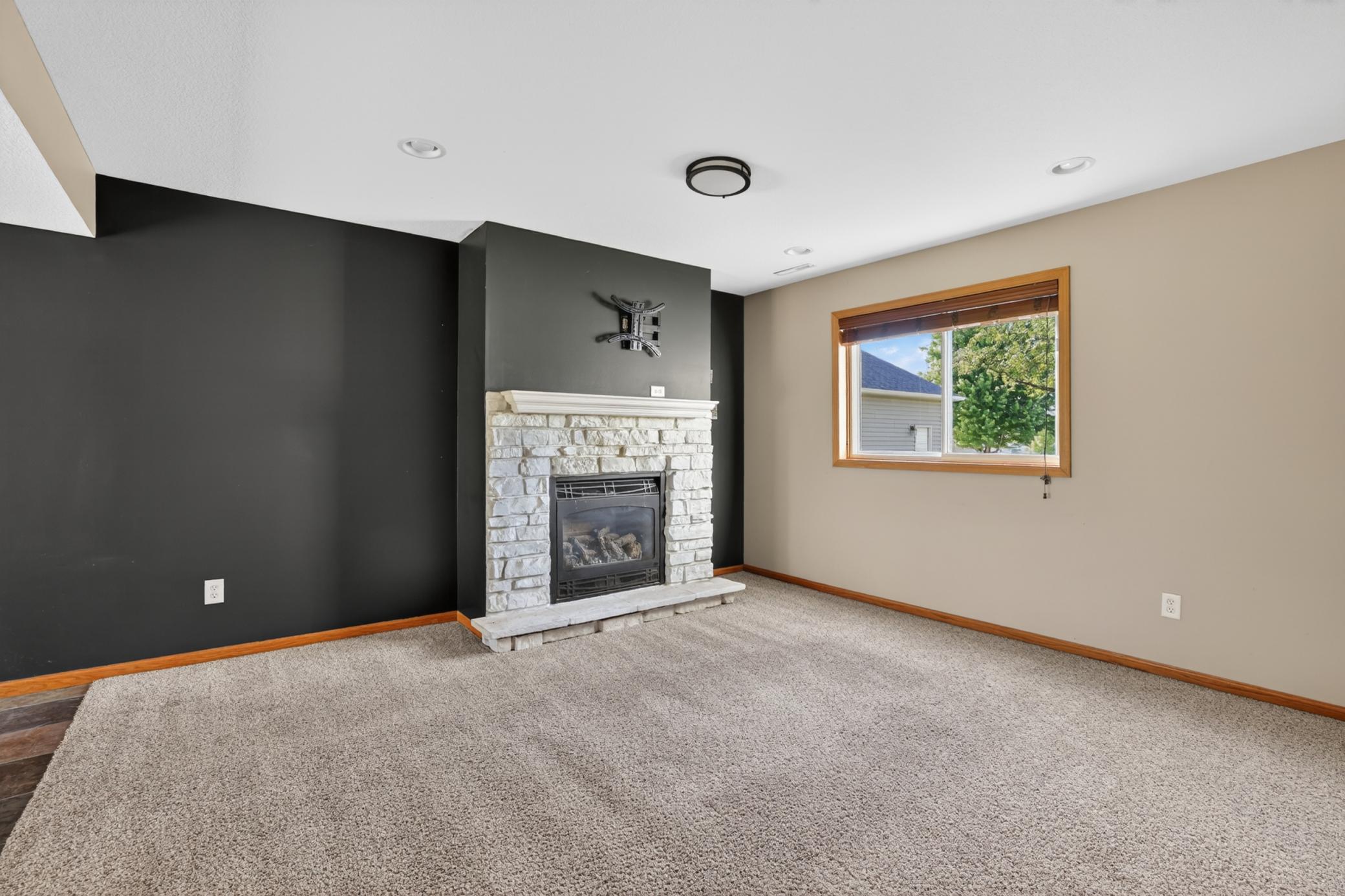 5852 Excalibur Court Northwest Rochester, MN 55901 - Photo 24 of 44