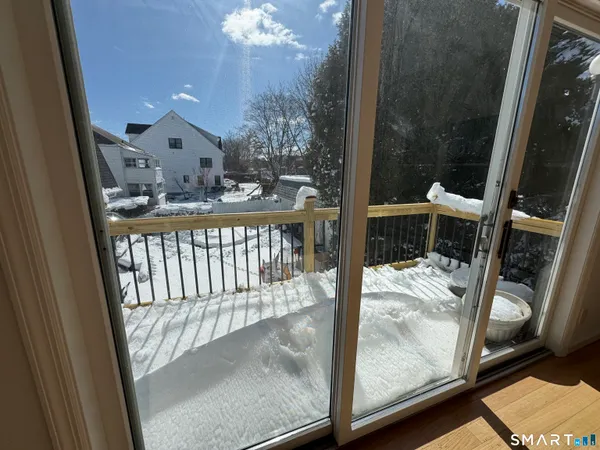 $3,900 | 57 Dean Street, Unit 4, Stamford, CT 06902