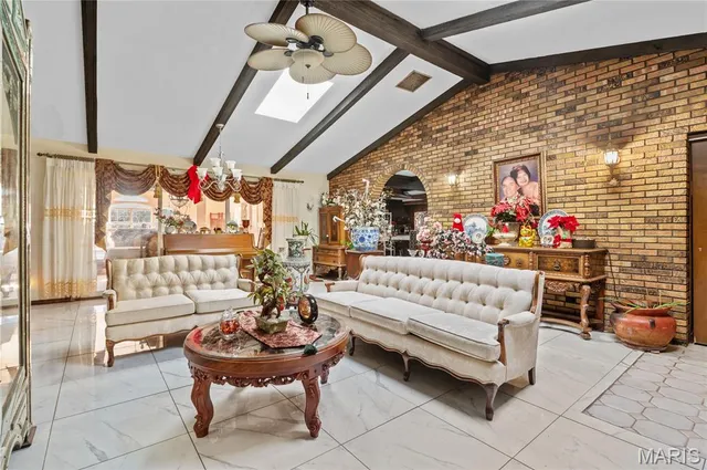 $649,333 | 12746 Rolling Hills Drive, Trenton, IL 62293