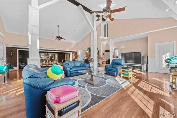 $649,333 | 12746 Rolling Hills Drive, Trenton, IL 62293